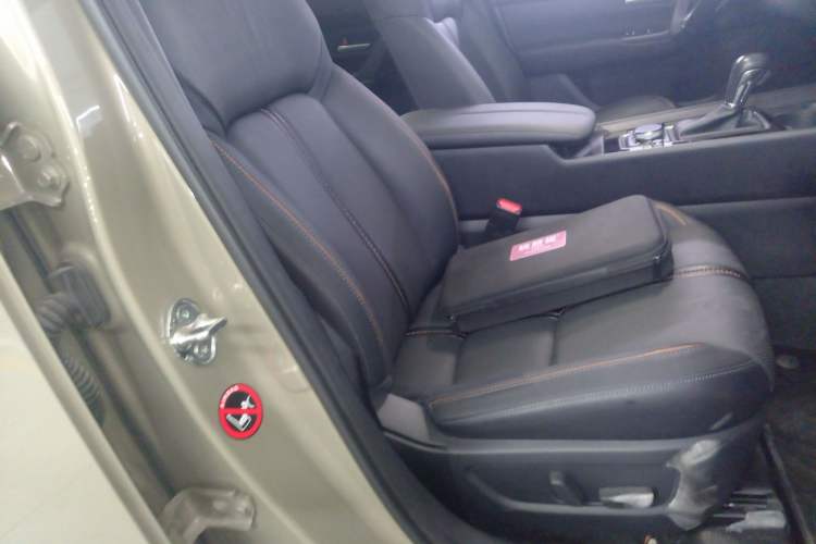 Used Mazda CX-50 2023 2.5L Smart Drive Version Right Front Seat