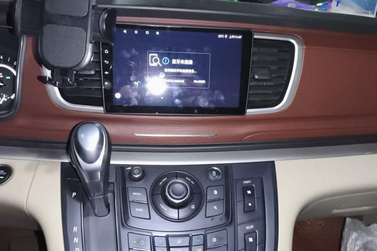 Used Buick GL8 2018 28T Comfort Model China VI Standard Audio And AC Panel