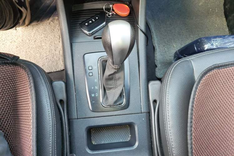 Used BAIC Senova X65 2015 2.0T Automatic Elite Model
