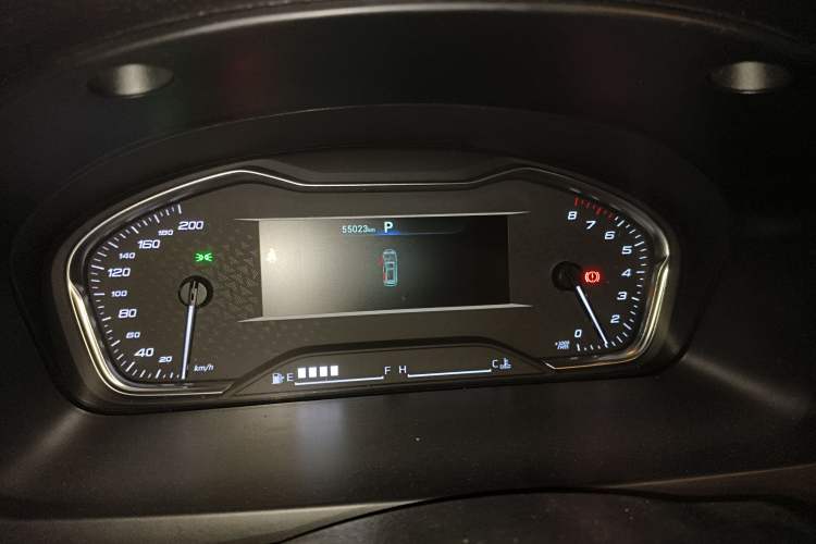 Used SAIC MAXUS G20 2023 Facelifted ES 2.0T Gasoline Automatic Value Edition
