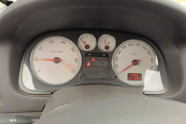 Used Peugeot 307 2012 Hatchback 1.6L Manual Comfort Edition
