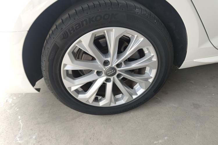 Used Audi A4L 2019 40 TFSI Ambition China VI