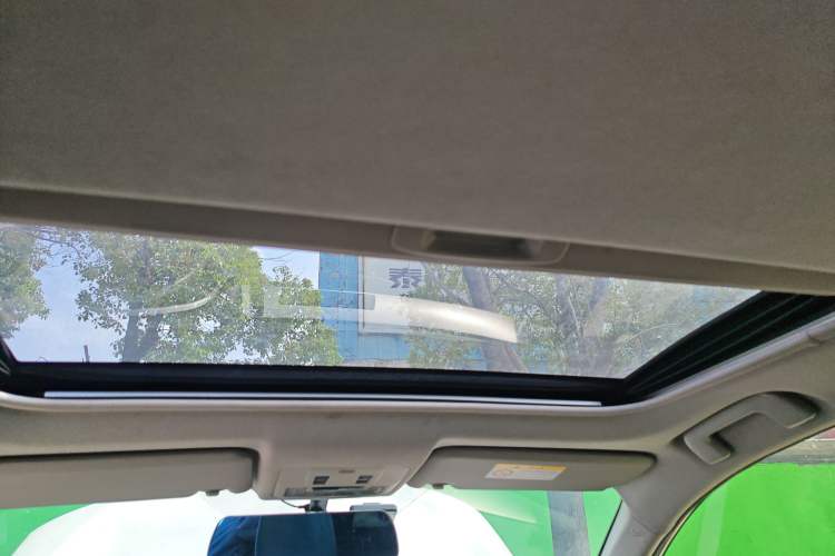 Used Toyota RAV4 2016 2.0L CVT Two-Wheel Drive Fashion Edition China V Standard