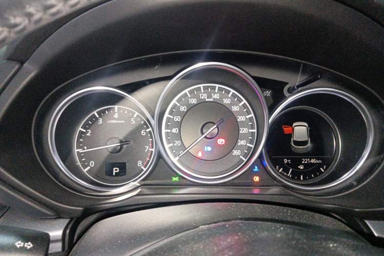 Used Mazda CX-5 2021 2.0L Automatic Two-Wheel Drive Smart Version
