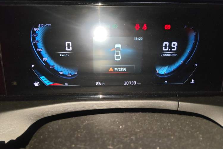 Used CHANGAN Eado 2021 PLUS Blue Whale NE 1.4T GDI DCT Prestige Model Odometer Close Up