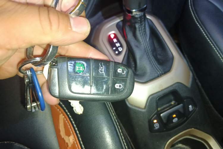 Used Jeep Renegade 2017 180T Automatic Jingneng Edition Vehicle Key