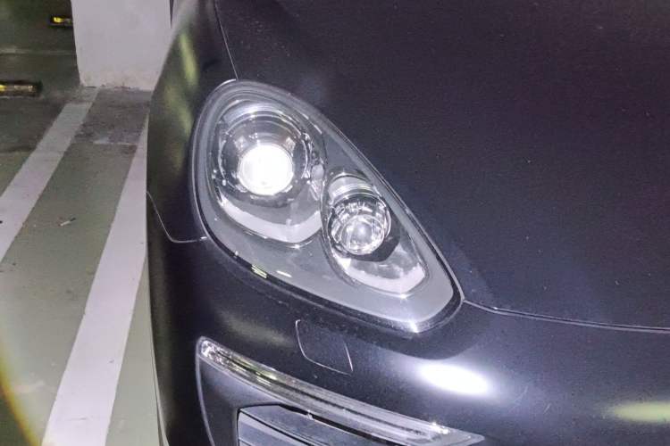 Used Porsche Cayenne E-Hybrid 2016 Cayenne S E-Hybrid 3.0T
