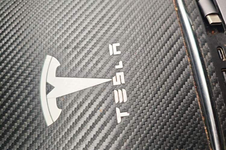 Used Tesla Model Y 2024 Rear-Wheel-Drive Version
