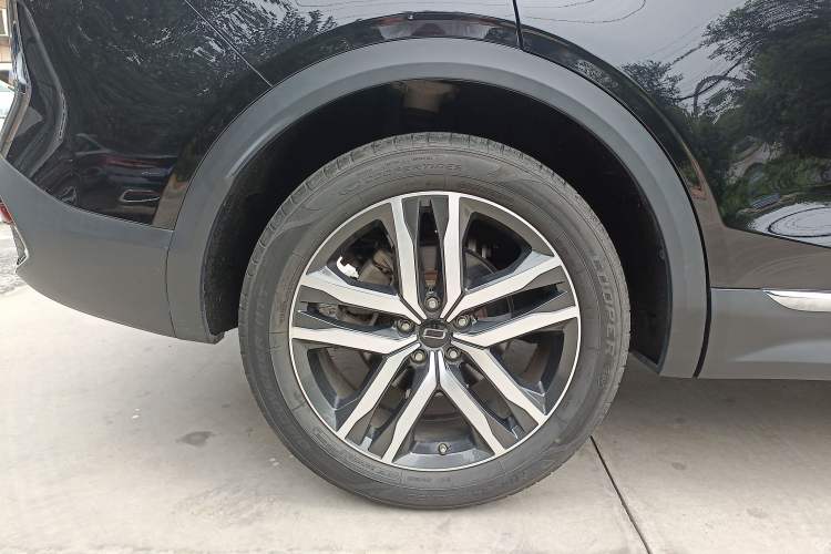 Used Bestune T99 2023 2.0T Automatic Prestige Edition (8AT)
