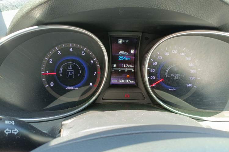 Used Hyundai Santa Fe 2013 2.4L Automatic 2WD Comfort Edition