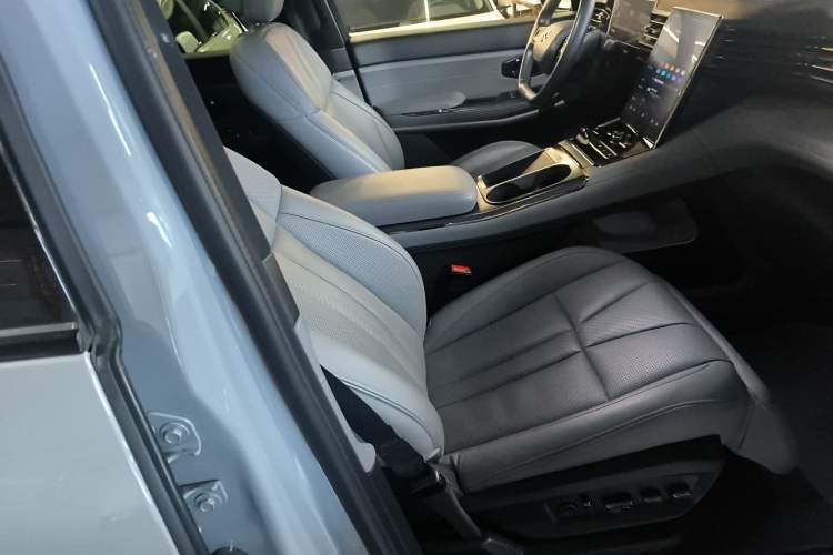 Used Nio ES8 2020 415 KM Signature Edition 7-Seater Version
