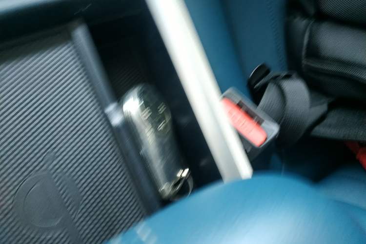 Used ORA Good Cat 2021 400km Standard Range Athena Edition Lithium-Ion Battery Interior 1