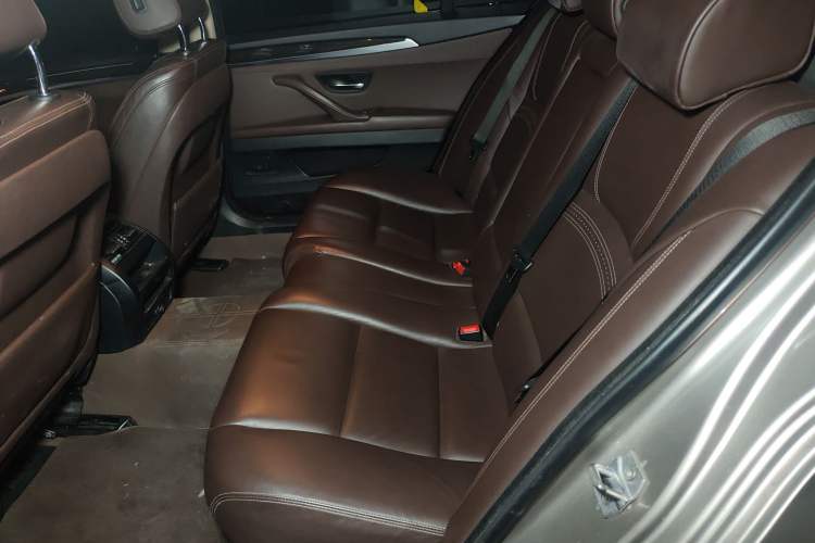 Used BMW 5 Series 2014 525Li Luxury Design Package
