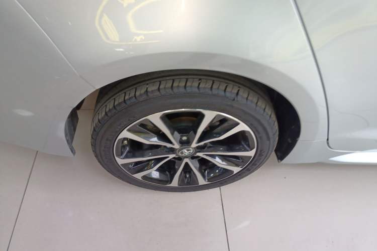 Used Toyota Levin 2021 Dual-Motor 1.8H E-CVT Sport Edition Right Rear Wheel Hub