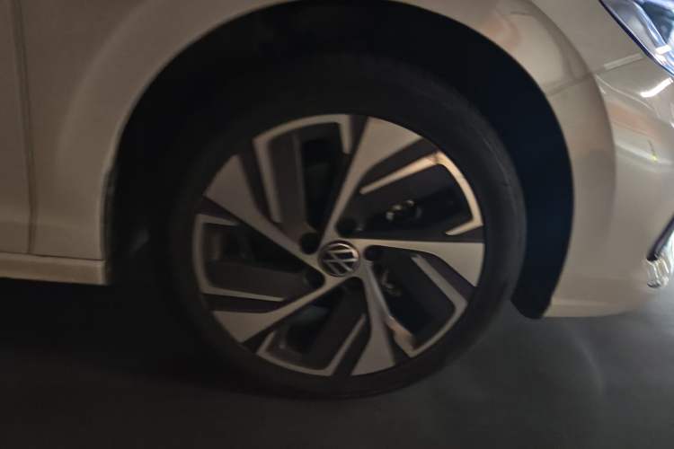 Used Volkswagen Bora 2023 300TSI DSG Prestige Edition