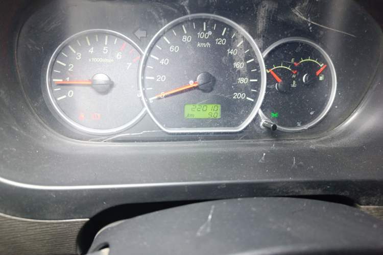 Used Wuling Hongguang 2019 1.5L S Basic Version China VI Standard LAR