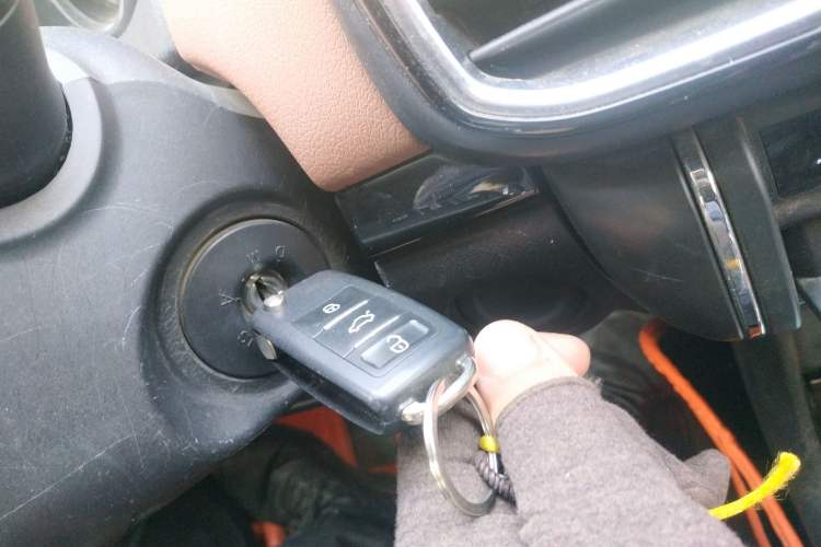 Used Dongfeng Aeolus AX4 2018 1.6L DCT Trendy & Stylish Model with Sunroof