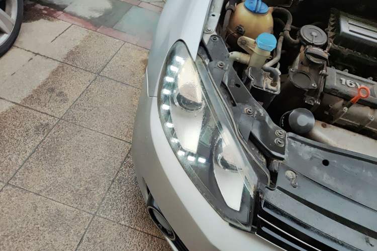 Used Volkswagen Golf 2011 1.6 Manual Comfort Model
