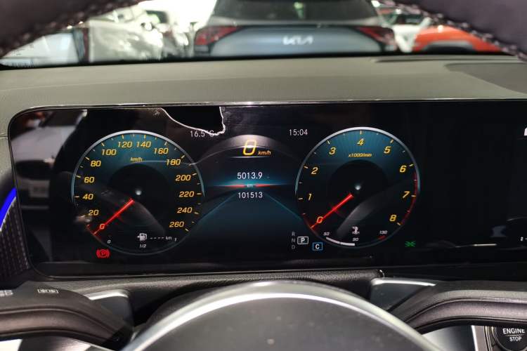 Used Mercedes-Benz GLB 2022 Updated GLB 200 Fashion Edition Instrument Cluster