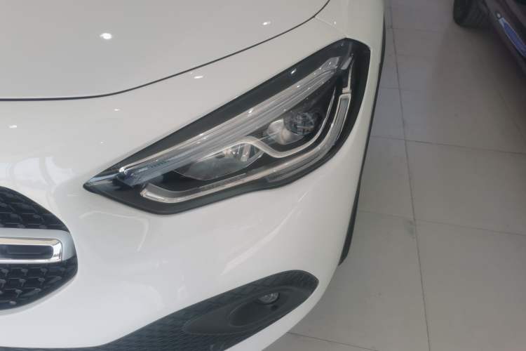 Used Mercedes-Benz GLA 2022 Second Facelift GLA 200 Left Front Headlight