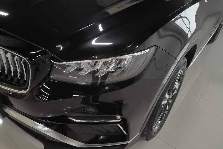 Used Geely Auto Emgrand X7 Sport 2022 1.8TD DCT Zhiya Trim
