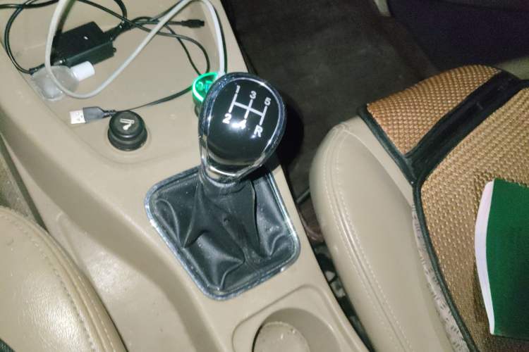 Used Wuling Hongguang 2013 1.5L S Comfort Model