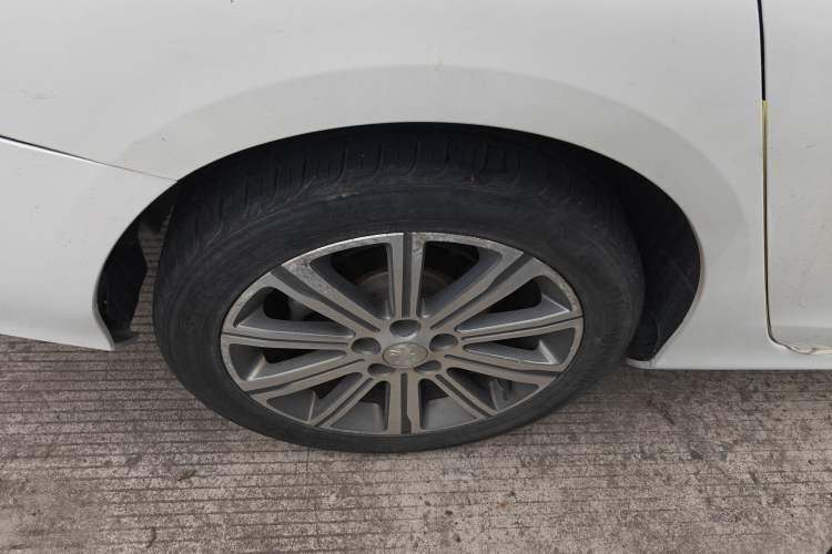 Used Peugeot 408 2015 1.2T Automatic Luxury Edition
