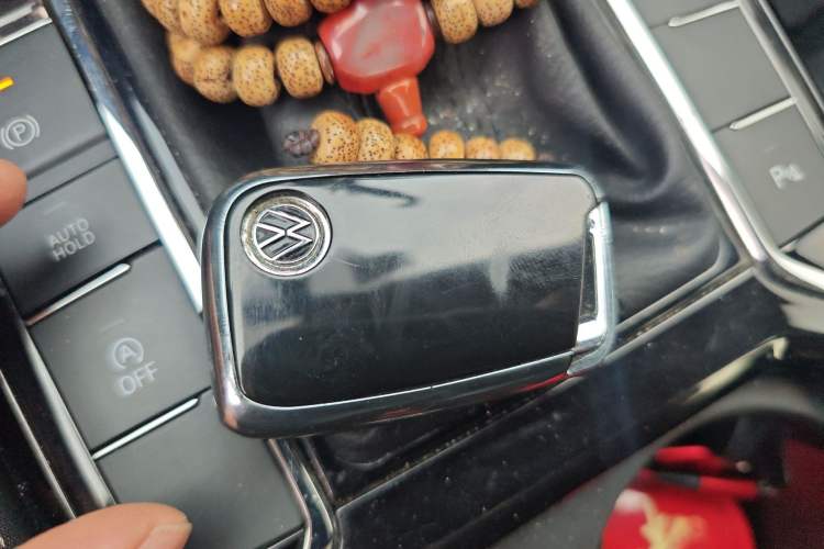 Used Volkswagen Passat 2021 330TSI Elite Edition Vehicle Key