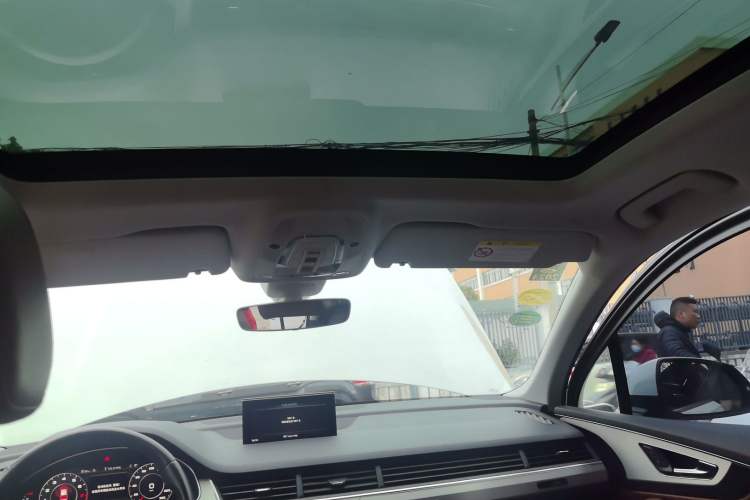 Used Audi Q7 2016 40 TFSI Comfort Model