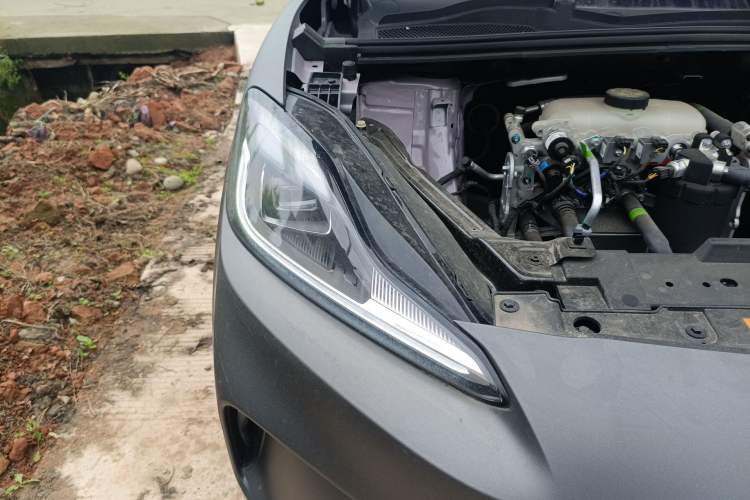 Used MG 4 EV 2026 Model 437 Composed Edition Right Front Headlight