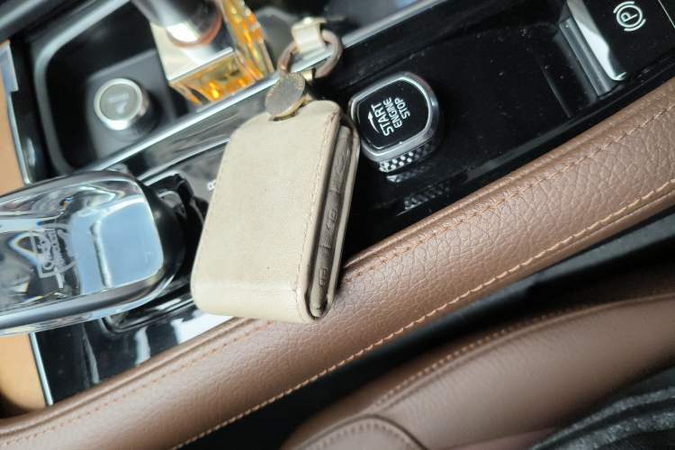 Used Volvo S90 2022 B5 Zhiyi Luxury Edition Vehicle Key