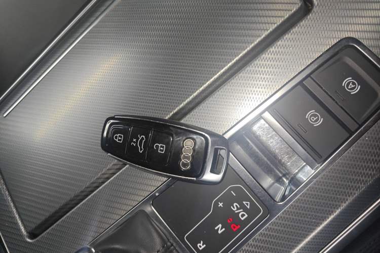 Used Audi A6L 2019 40 TFSI Luxury Prestige Edition
