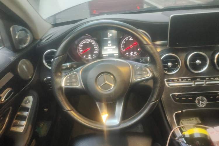 Used Mercedes-Benz C-Class 2015 C 200 L Sport Edition Steering Wheel