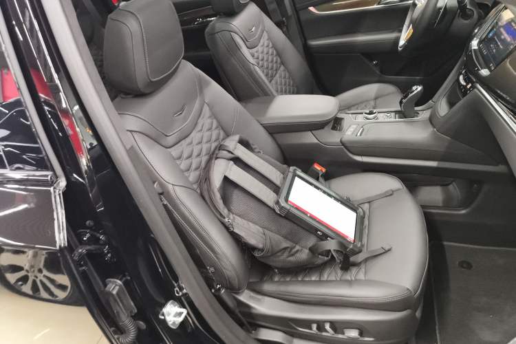 Used Cadillac XT6 2025 2.0T Six-Seater Four-Wheel-Drive Platinum Executive Black Label Version