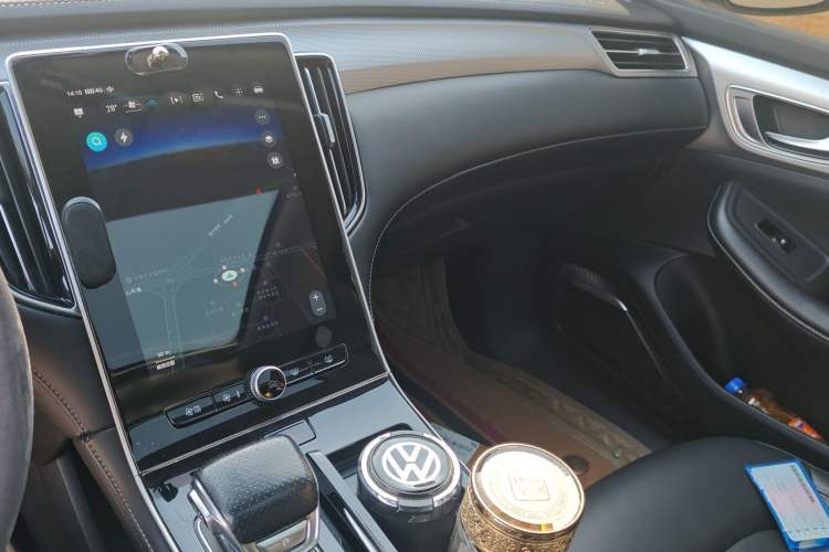 Used Rising ER6 2021 New Dynamic Edition 620km Smart Drive Version
