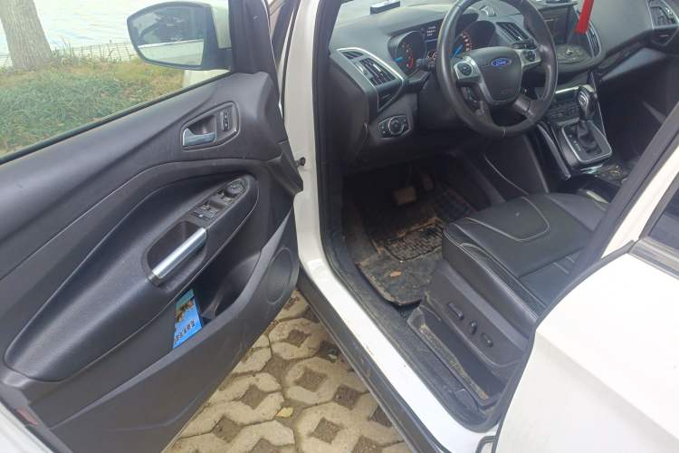 Used Ford Kuga 2013 2.0L GTDi Four-Wheel-Drive Sport Model