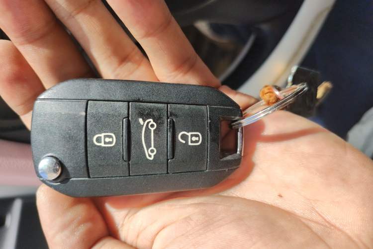 Used Citroen C3-XR 2015 1.6L Automatic Pioneer Model
