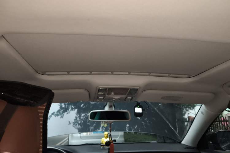 Used Hongqi H7 2015 2.0T Luxury Model