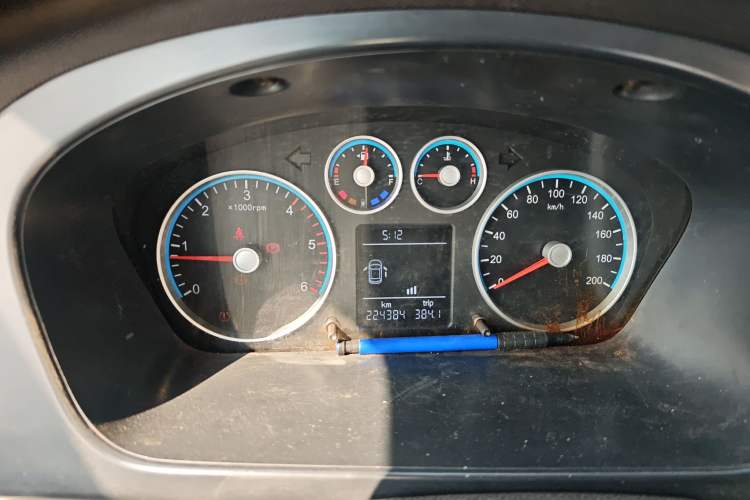 Used Foton Toano 2021 2.0T Manual Tongtu Extended-Wheelbase Mid-Roof 5/6/7-Seater 4F20TC3
