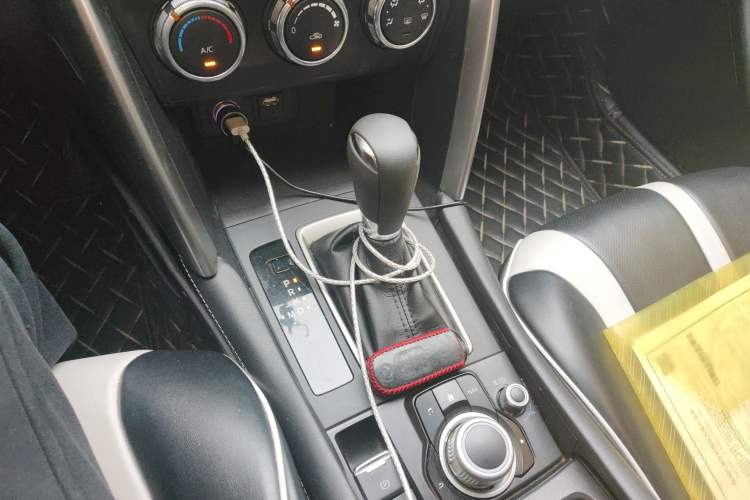 Used Mazda CX-4 2018 2.0L Automatic Two-Wheel Drive Blue Sky Dynamic Version China V Standard Gear Lever