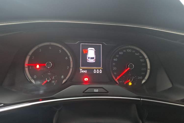 Used Volkswagen Tayron 2020 330TSI Two-Wheel Drive Luxury Smart Connectivity Version

