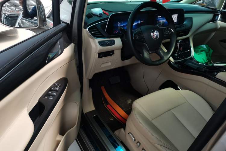 Used Buick GL8 2023 ES Lu Zun Deluxe Model Driver Seat
