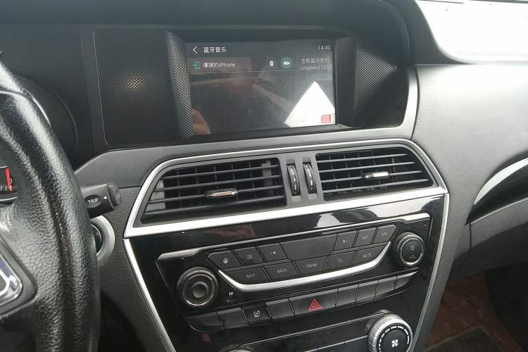 Used Leopaard CS10 2017 2.0T Automatic Urban Version Audio And AC Panel