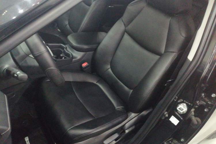 Used Toyota RAV4 2021 2.0L CVT Two-Wheel Drive Urban Edition
