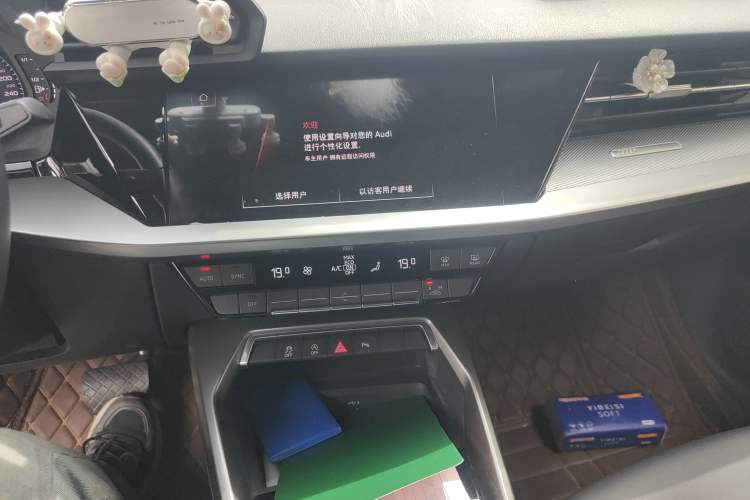 Used Audi A3 2022 Sportback 35 TFSI Fashionable Sports Model Audio And AC Panel