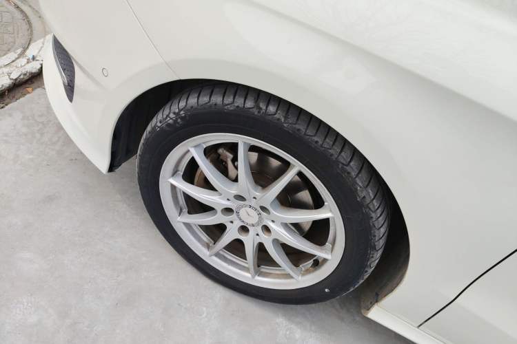 Used Mercedes-Benz B-Class 2015 B 200 Sport Edition