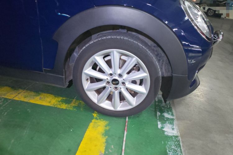 Used MINI Clubman 2016 Updated 1.5T COOPER Geek Edition Right Front Wheel Hub