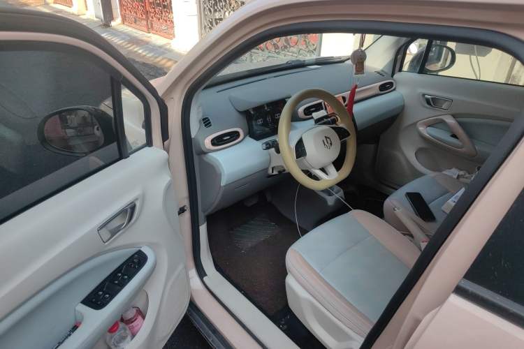 Used Leapmotor T03 2024 200 Lite Edition Driver Seat