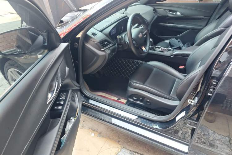 Used Cadillac CT4 2023 25T Fashion Edition Driver Seat