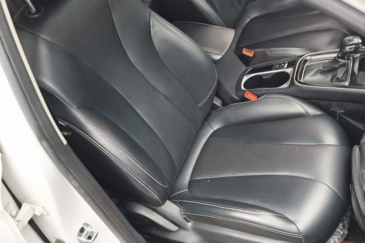 Used Roewe i5 2019 1.5L Automatic 4G Connected Langhao Edition